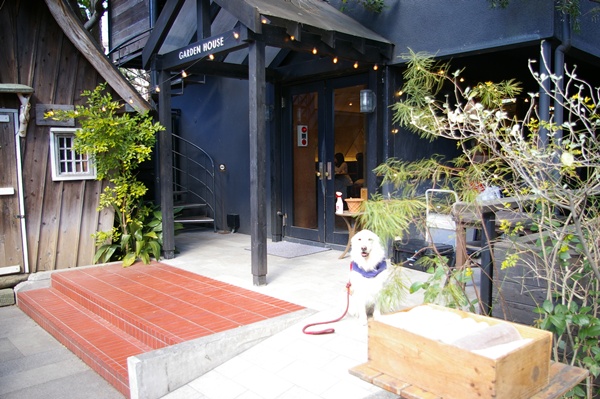 gardenhouse.jpg